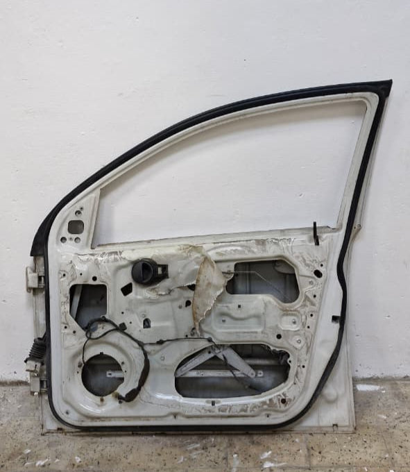 Puerta Aveo Delantera Derecha