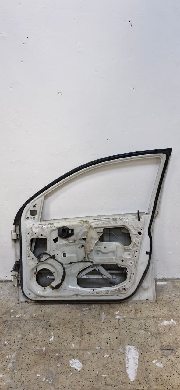 Puerta Aveo Delantera Derecha