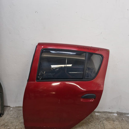 Puerta Sandero trasera izquierda  2015 en adelante